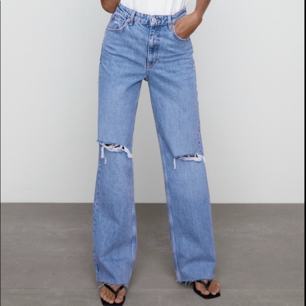 NWOT ZARA High Rise Wide Leg Distressed Jeans